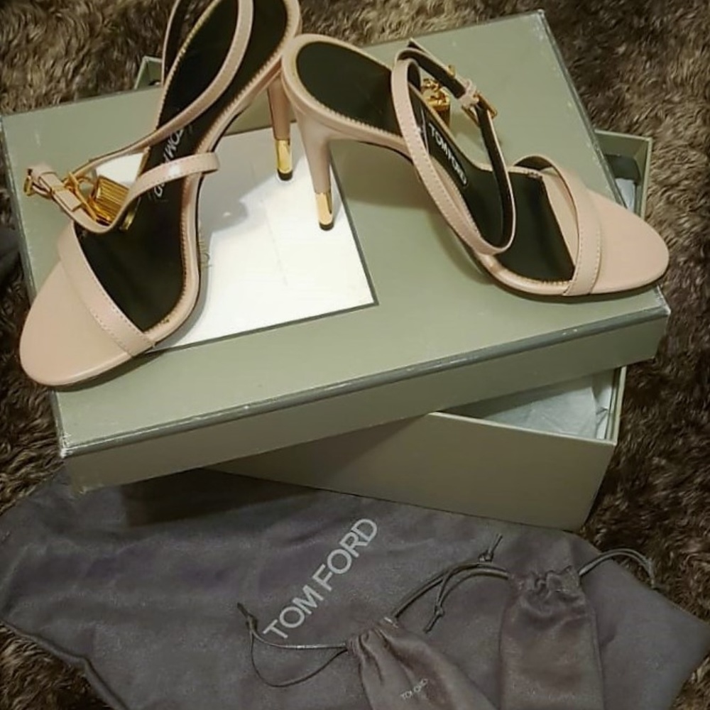 TOM FORD Strappy Leather Ankle-Lock Sandal, Nude